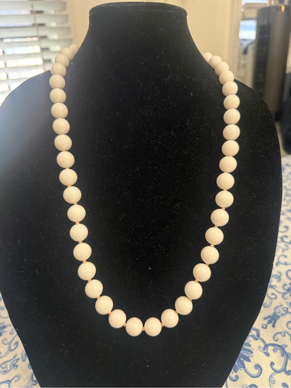 Classic  vintage off White Beaded Necklace - Women Jewelry